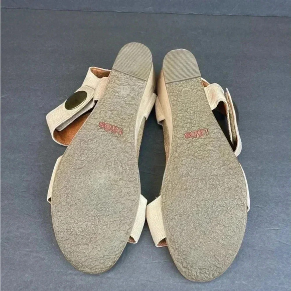 TAOS Carousel 2 Taupe Women's Comfort Sandal - EU 41 / US 10.5 Leather Tan - Picture 9 of 11